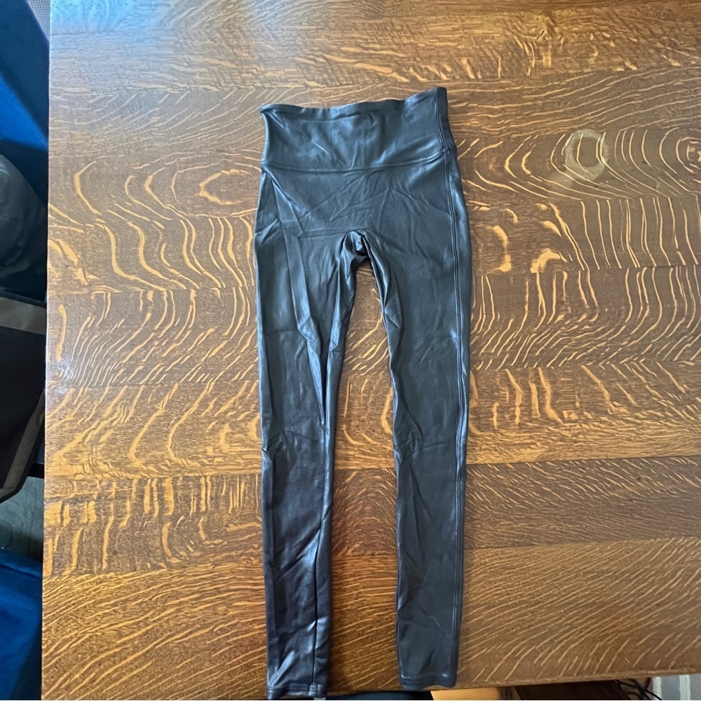 SPANX Women's Faux Leather Shiny Black Leggings